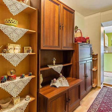 Nice Apartment In Premantura With Wifi Екстериор снимка
